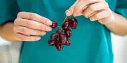 Grapes may boost skin's natural defense against sun damage, study finds