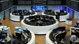 Global Markets Waver Amid Earnings Reports and US-Iran Tensions