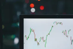Hyperliquid Pushes Beyond Crypto, Challenging Wall Street Giants