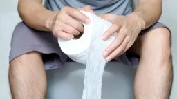 Bowel Movement Frequency Linked to Overall Health, Study Finds