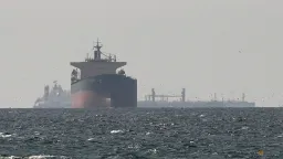 UK Hosts 35-Nation Virtual Summit on Hormuz Shipping Crisis