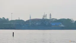 Iran Grants Passage to Indian Gas Tankers Amidst Regional Tensions