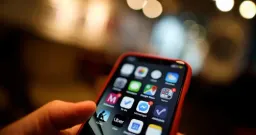 Researchers Link iPhone Rise to Accelerating US Birth Rate Decline
