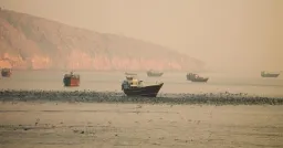 11,000 Seafarers Evacuated from Strait of Hormuz Through IMO-Led Mission