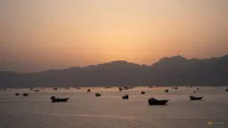Iran Issues New Warning Over Strait of Hormuz Shipping Route