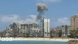 Israeli Strikes Target Tyre as Tehran Warns Against Continued Lebanon Campaign