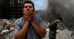 Israeli Airstrikes Kill 20 in Lebanon Hours After US-Brokered Ceasefire