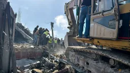 Israeli Strike Kills Seven in South Lebanon, Ministry Says