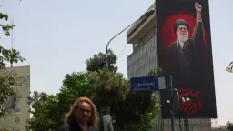 Iran Escalates Attacks as US-Iran War Resumes in Middle East