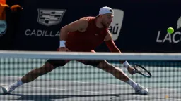 Jack Draper Battles Injury Setback at Barcelona Open