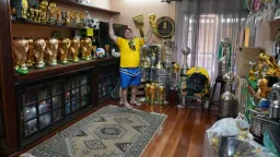 Rio Artisan Crafts Thousands of World Cup Replicas as Brazil Chases Glory