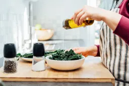 Kale's Health Benefits Unlocked by the Right Dressing