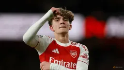 16-Year-Old Dowman Stuns Premier League with Historic Goal