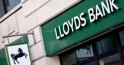 Lloyds Banking Group Accelerates AI and Blockchain Integration with Major Tech Hiring