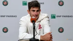 Arnaldi Out of French Open Semi-Final With Virus; Cobolli Advances to Final vs Zverev