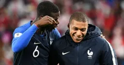 Mbappé Leads Messi in World Cup Golden Boot Race