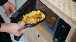 Microwave Meals: Hidden Health and Environmental Dangers Exposed
