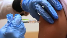 Meningitis B Cases Drop in UK as Vaccination Effort Expands