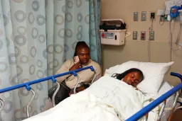 US Healthcare: Even Insured Americans Fear Crushing Hospital Bills