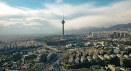 Middle East on Edge: Iran Retaliates Amid Escalating US-Israeli Strikes