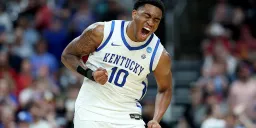 March Madness perfect brackets drop to 224 after first round