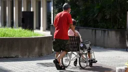 Singapore Men Exit Workforce to Care for Aging Parents Amid Demographic Shift