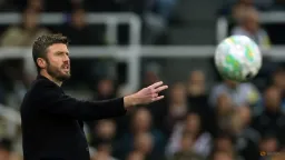 Manchester United Eyes Resurgence After First Loss Under Carrick
