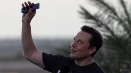 Elon Musk Denies SpaceX AI Handset Prototype Report