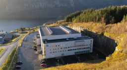 Nscale Secures $2B Funding, Reaches $14.6B Valuation for AI Data Centers