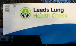 NHS Supermarket Scanners Detect Lung Cancer Early in Thousands
