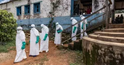 Ebola Spreads to Uganda as Congo Cases Surpass 900 in Ongoing Outbreak