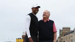 Golf Legends Nicklaus, Player Rally Around Tiger Woods