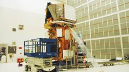 NASA's Swift Satellite Faces Rescue Mission Against Time