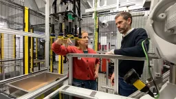 AI Robots Reshape E-Commerce Logistics from Berlin to Warsaw