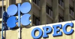 OPEC Output Hits 30-Year Low Amid US Naval Blockade of Iran