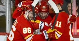 Olofsson Nets First Goal as Flames Top Panthers 4-1