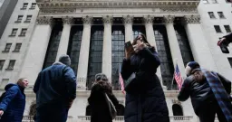 Oil Prices Ease as Traders Hope for Swift End to Iran Conflict