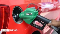 Oil Prices Tumble as US-Iran Peace Talks Advance