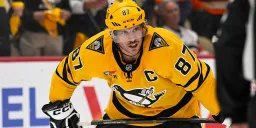 Crosby Squashes Retirement Talk, Vows to Play On