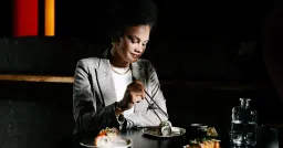Solitude vs. Loneliness: The Psychology of Eating Alone