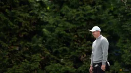 PGA Championship Kicks Off; McIlroy, Scheffler Lead Pack at Aronimink