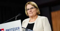 Ontario Expands Pharmacist Prescribing Powers Amid Shoppers Drug Mart Meeting