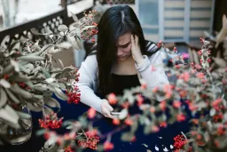 Why Some People Always Place Their Phones Face-Down