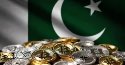 Pakistan Central Bank Reverses Crypto Account Ban, Opens Doors for Licensed Providers