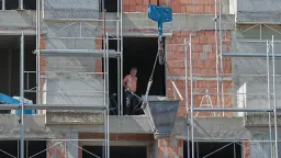 Heat Stress Threatens 130 Million European Workers, Union Report Warns