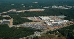 Data Center Giant Under Fire in Georgia Drought: 30 Million Gallons Used