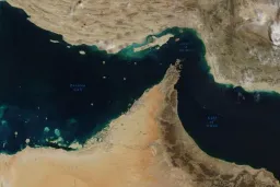 Strait of Hormuz Closure Halts Qatar Gas Exports, Energy Markets in Turmoil