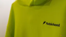 Robinhood Opens Platform to AI Agents for Trading and Credit Card Purchases