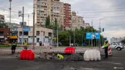 Deadly Russian Strikes Hit Ukraine, Zelenskyy Pleads for Air Defense Aid