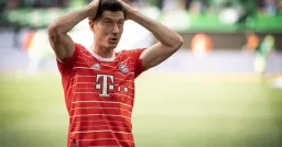 Robert Lewandowski Signs with Chicago Fire FC